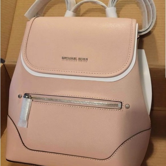 Michael kors Harrison medium back pack nwt - Picture 3 of 7